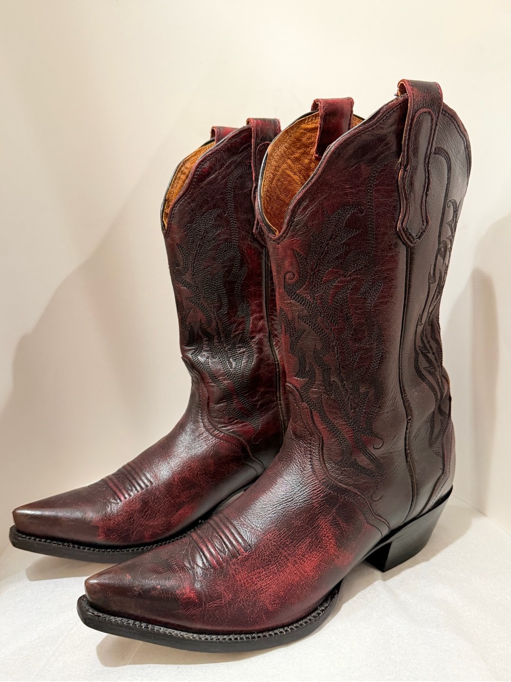 Black Cherry Premium Leather Snip Toe Western Cowboy Boots 9 B USA